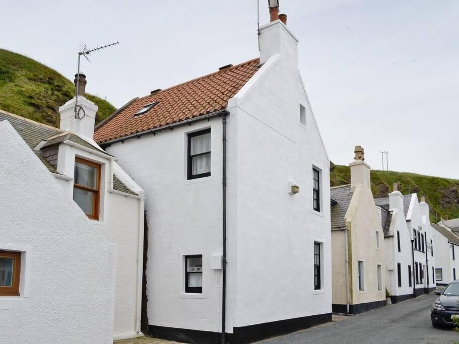 Fisherman'S Cottage In Pennan 外观 照片