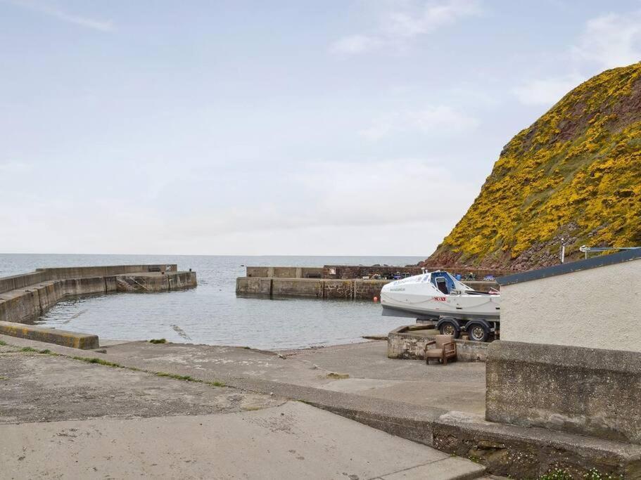Fisherman'S Cottage In Pennan 外观 照片